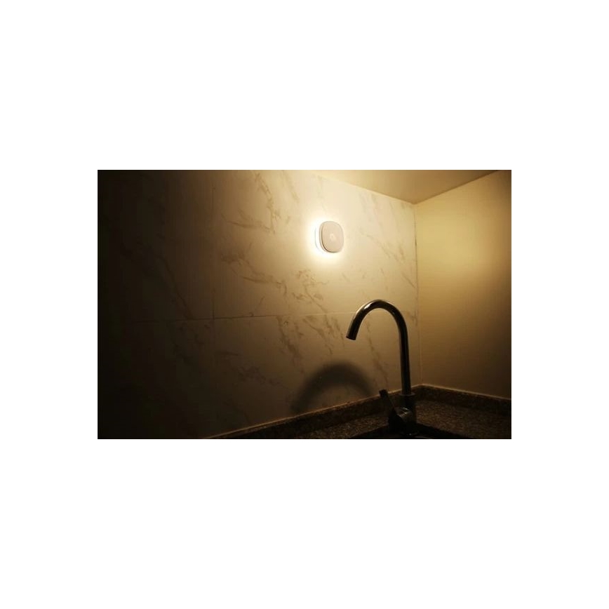 LED Oświetlenie orientacyjne z czujnikiem LED/0,45W/3xAAA 3000K białe