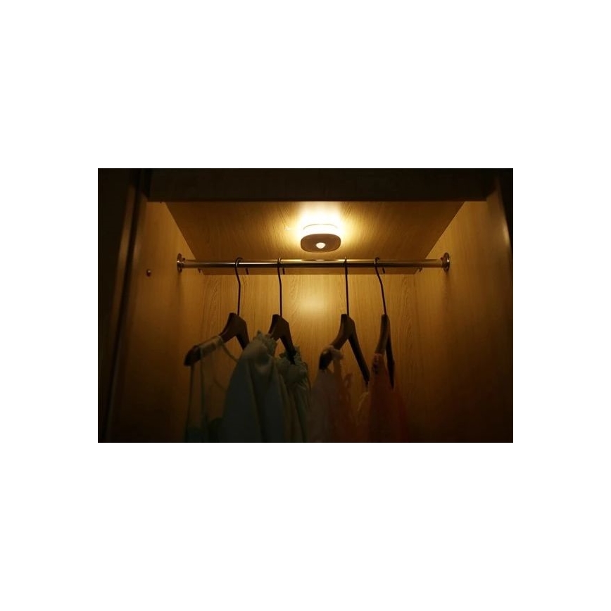 LED Oświetlenie orientacyjne z czujnikiem LED/0,45W/3xAAA 3000K białe