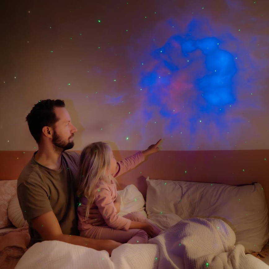 LED Dziecięcy projektor 230V astronauta 12,5 cm + pilot zdalnego sterowania