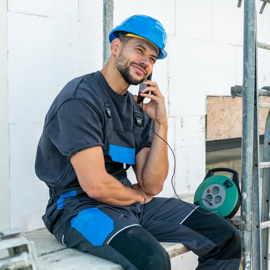 Retlux - Przedłużacz na bębnie 3 gniazda Typ E 10m zielony/czarny