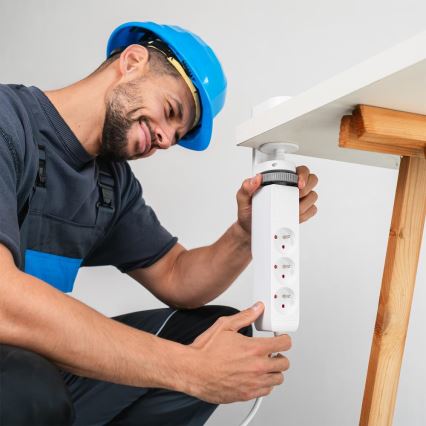 Przedłużacz z uchwytem do biurka 3 gniazda Typ E + 2xUSB-A + 1xUSB-C 1,5 m biały