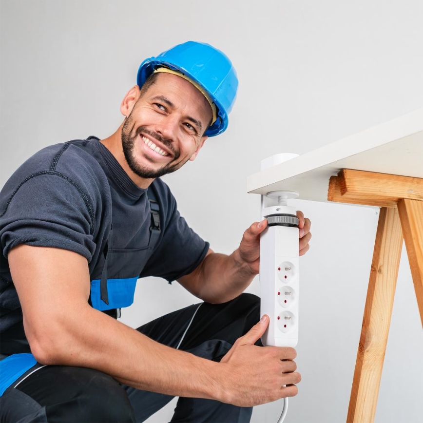 Przedłużacz z uchwytem do biurka 3 gniazda Typ E + 2xUSB-A + 1xUSB-C 1,5 m biały