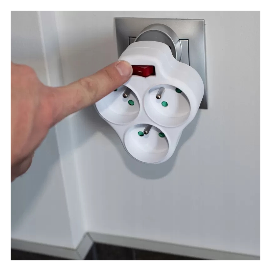 Rozgałęźnik z wyłącznikiem, 3 gniazda