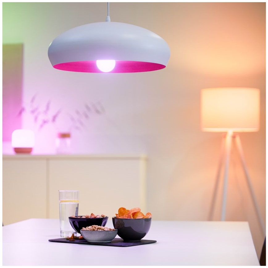 Ściemniana żarówka LED RGBW A60 E27/8,5W/230V 2200-6500K  CRI 90 Wi-Fi + pilot zdalnego sterowania - WiZ