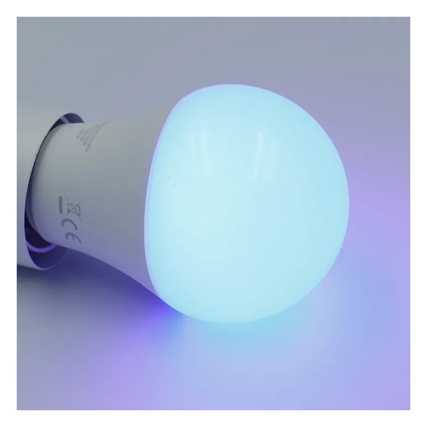 Ściemniana żarówka LED RGBW A60 E27/9W/230V 2700-6500K Wi-Fi Tuya