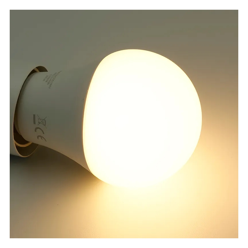 Ściemniana żarówka LED RGBW A60 E27/9W/230V 2700-6500K Wi-Fi Tuya