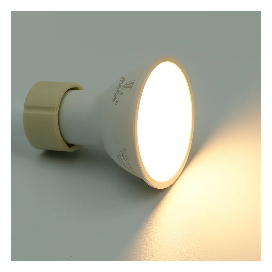 Ściemniana żarówka LED RGBW GU10/4,5W/230V 2700-6500K Wi-Fi Tuya