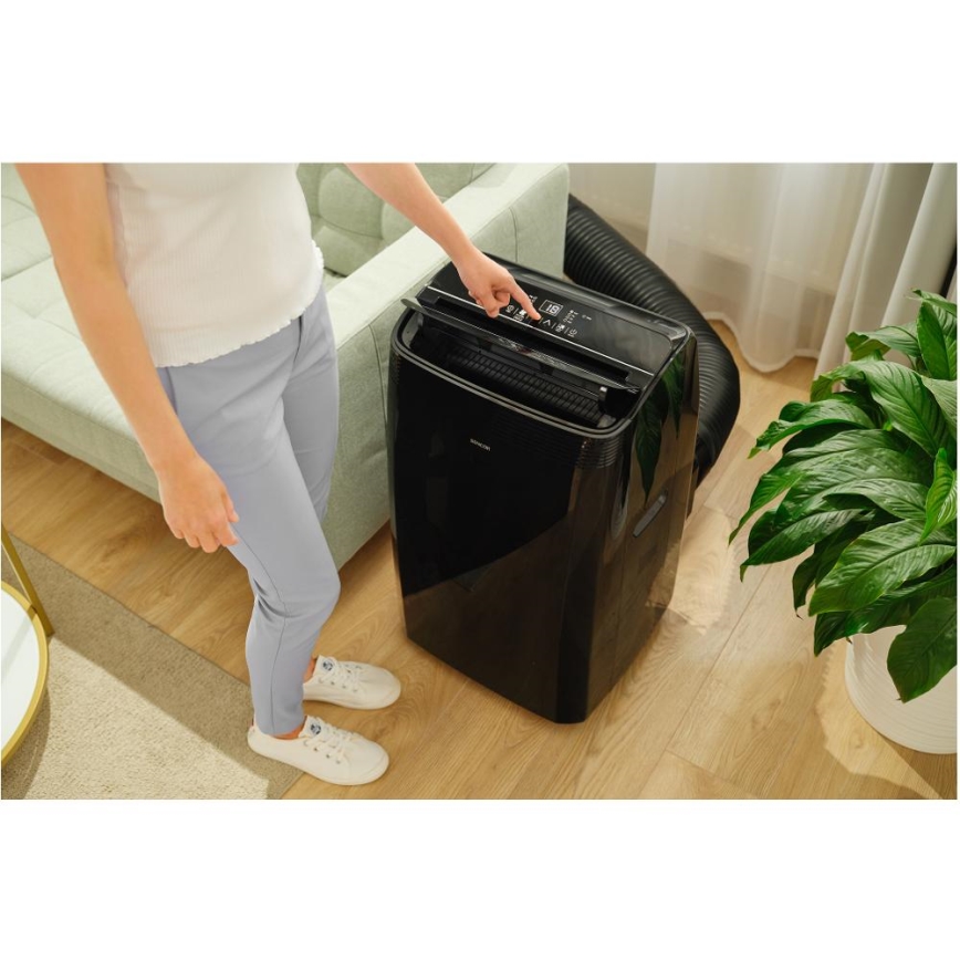 Sencor - Inteligentna przenośna klimatyzacja 4w1 z pełnym zestawem akcesoriów 900W/230V 9000 BTU Wi-Fi czarna + pilot zdalnego sterowania