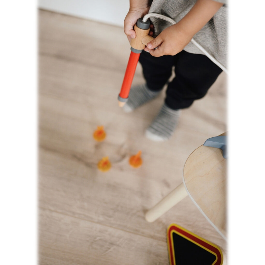 Small Foot - Plecak strażaka