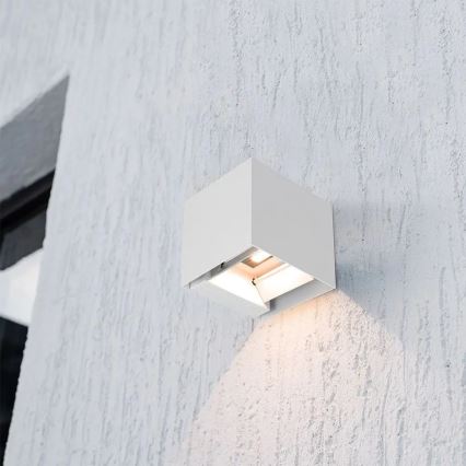 Solarny kinkiet ścienny LED z czujnikiem LED/9W/3,7V 3000/4000/5000K IP65 2600 mAh biały