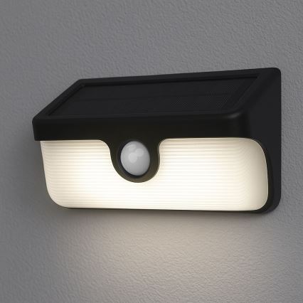 Solarny kinkiet LED z czujnikiem LINK LED/5W/3,7V 2000 mAh IP65 czarny