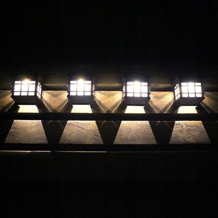 Solarny kinkiet LED z czujnikiem zmierzchu LED/1,2V 600 mAh IP44