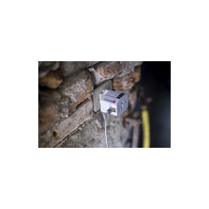 Międzynarodowy adapter podróżny 230 V + 2 x port USB