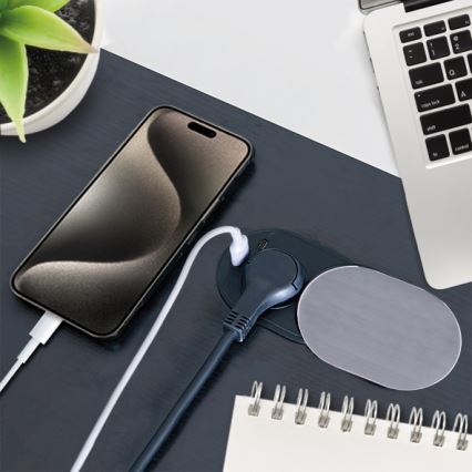 Wbudowane gniazdko 1x z uziemieniem + USB A+C