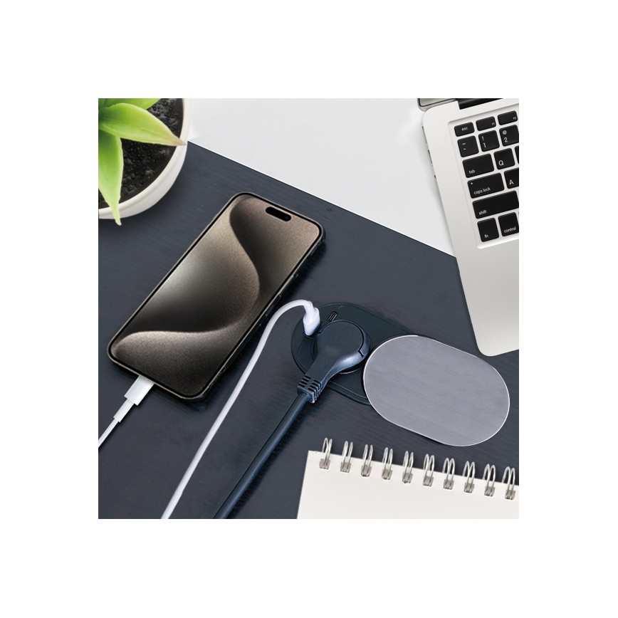 Wbudowane gniazdko 1x z uziemieniem + USB A+C