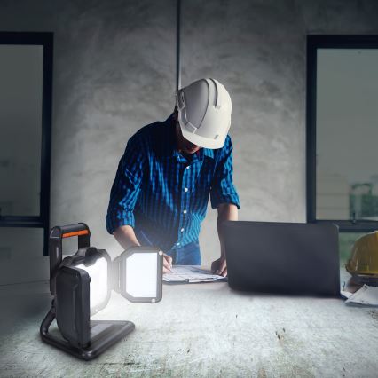 LED Regulowany reflektor ładowalny LED/30W/6600 mAh 4000K IP54