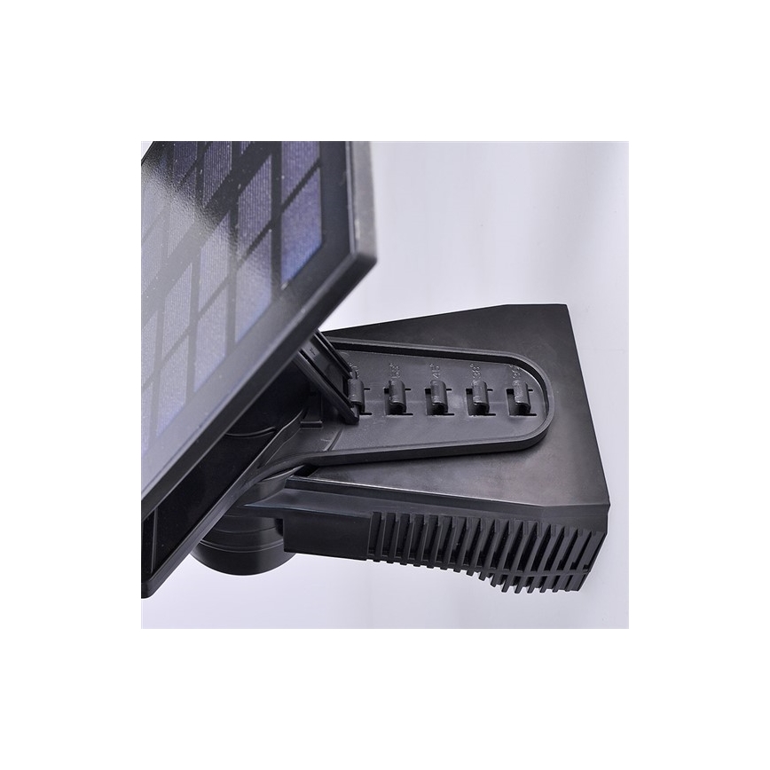 Reflektor solarny LED z czujnikiem 2000mAh LED/8W/3,7V IP44