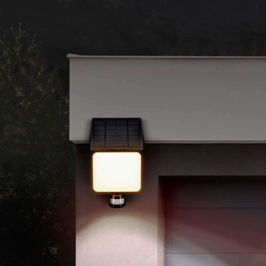 LED Naświetlacz solarny z czujnikiem ruchu LED/11W/3,7V 4400mAh 3000K/4000K/6500K IP54