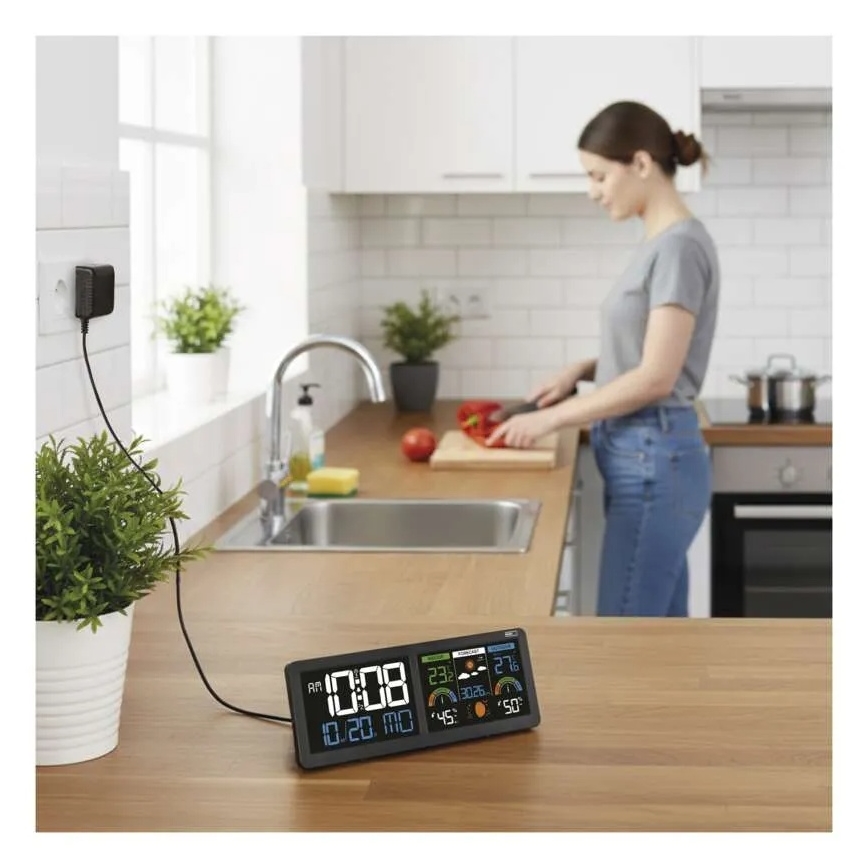 Stacja pogodowa z kolorowym wyświetlaczem LCD i budzikiem 5V 3xAAA + 2xAA czarna