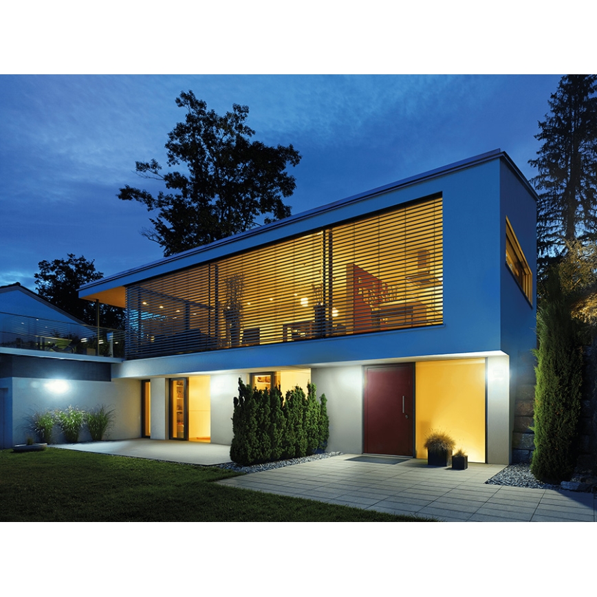 Steinel 012083 -Kinkiet zewnętrzny z czujnikiemXLED curved LED/10,5W/230V