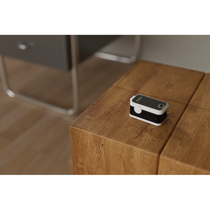 TESLA Smart - Inteligentny pulsoksymetr 2xAAA IP22