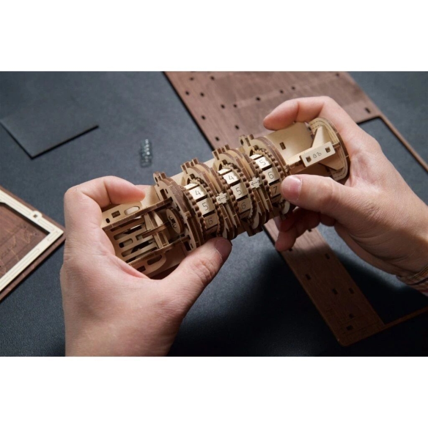 Ugears - 3D drewniane mechaniczne puzzle Księga tajemnic