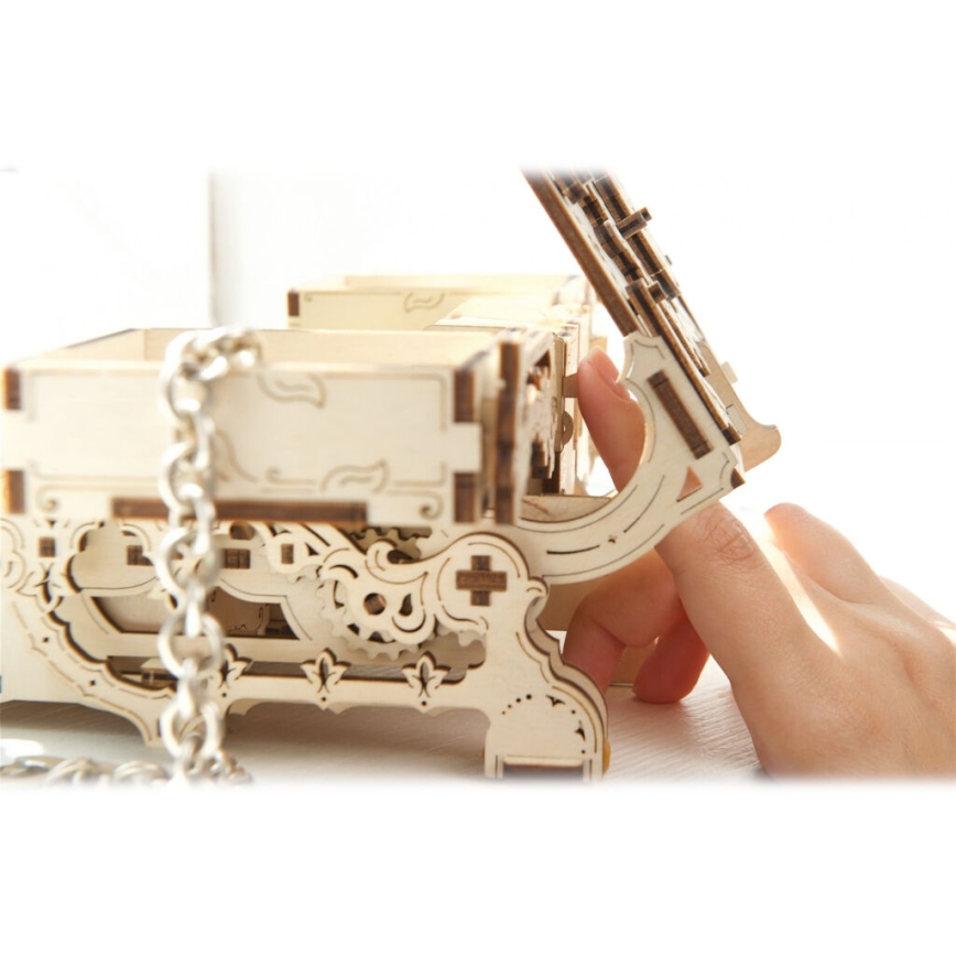 Ugears - 3D drewniane puzzle mechaniczne Starodawna szkatułka na biżuterię