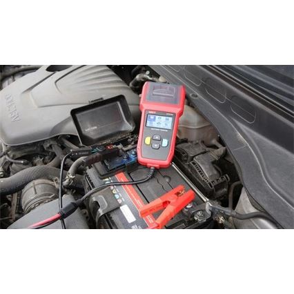 Uni-T UT675A - Tester akumulatorów 12 V