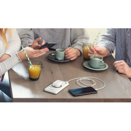 Varta 57913101111 - Power Bank z ładowaniem bezprzewodowym ENERGY 10000mAh/3x2,4V