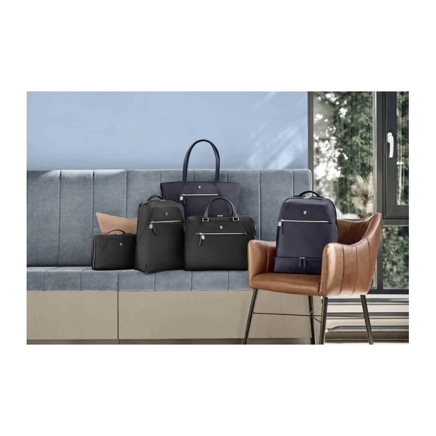 Victorinox - Kosmetyczka Victoria Signature Beauty 6 l czarny