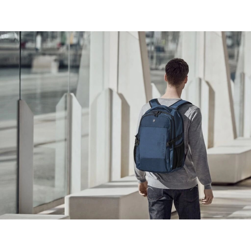 Victorinox - Plecak na laptop 16" Deluxe Vx Sport EVO 32 l niebieski