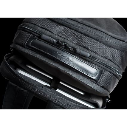 Victorinox - Plecak na laptop Altmont Professional Deluxe 24 l czarny