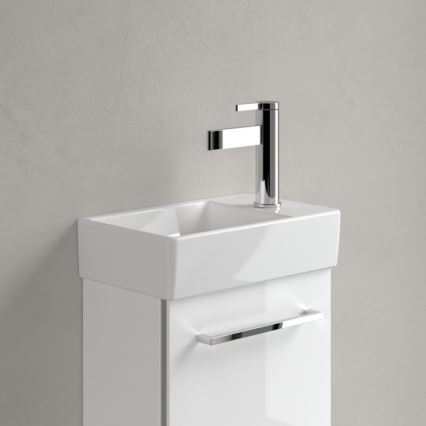 Villeroy & Boch 43003L01 - Umywalka wisząca AVENTO 36x22 cm ceramika/biała