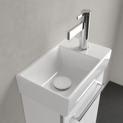 Villeroy & Boch 43003L01 - Umywalka wisząca AVENTO 36x22 cm ceramika/biała
