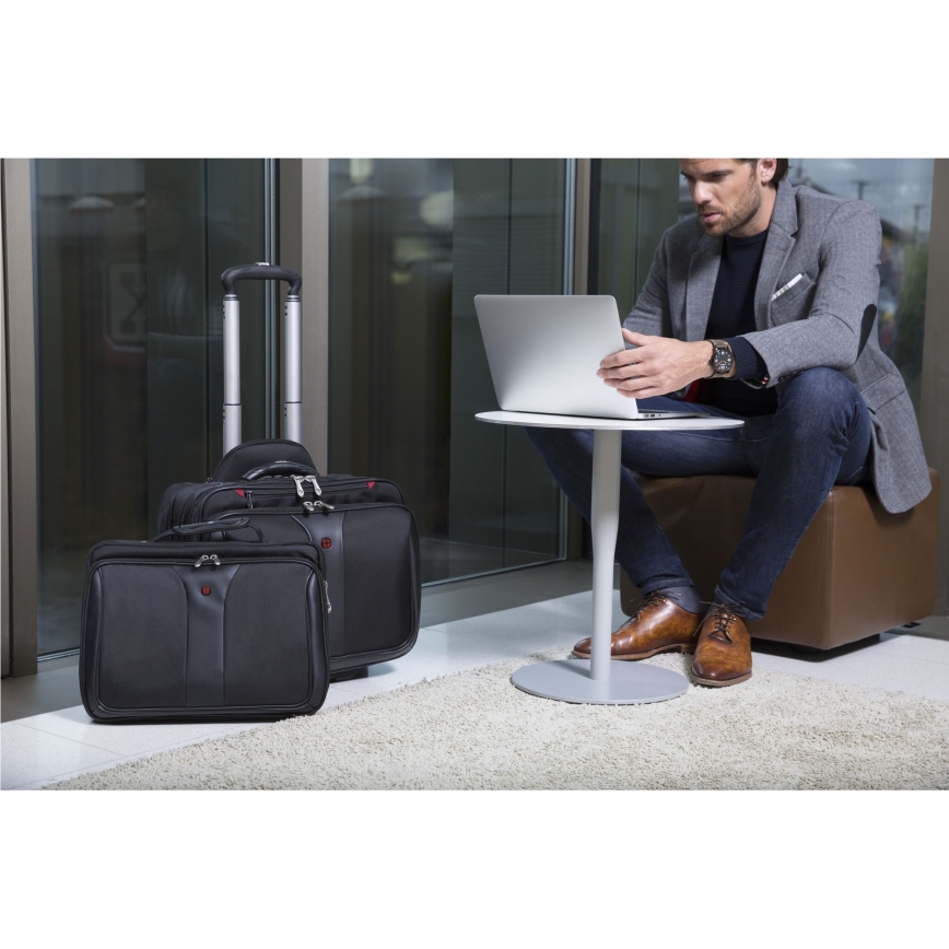 Wenger - Walizka podróżna na kółkach 25 l 17" + torba na laptopa 15,6" Patriot czarne