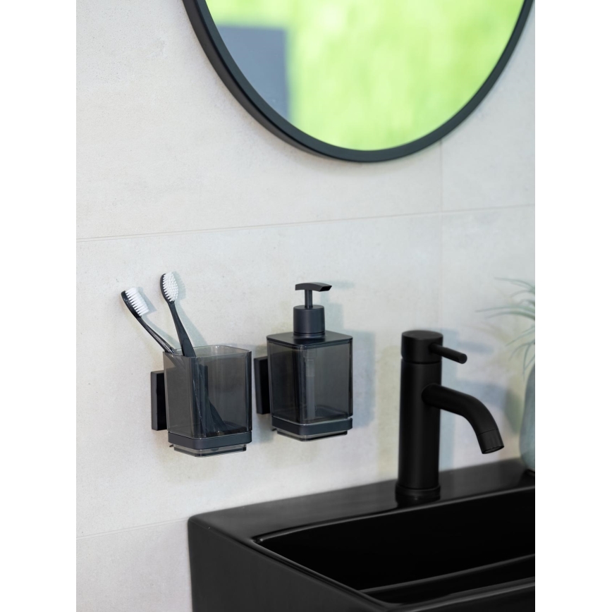 WENKO 71443800 - Kubek VACUUM-LOC QUADRO ED 7,5x10 cm czarny