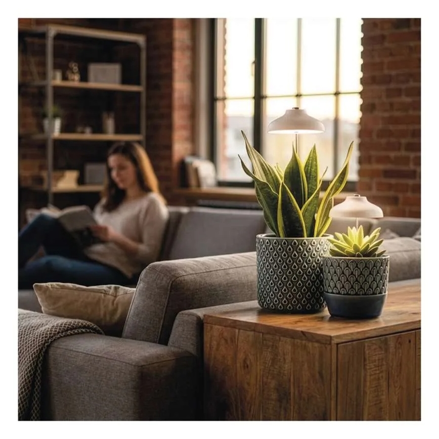 Wewnętrzna lampa LED do uprawy roślin GROW LED/5W/5V