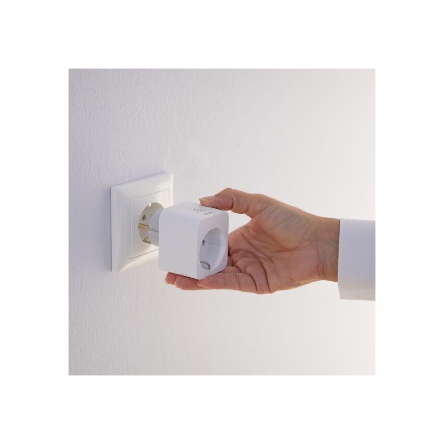 WiZ - Inteligentne gniazdko E 2300W + miernik mocy Wi-Fi