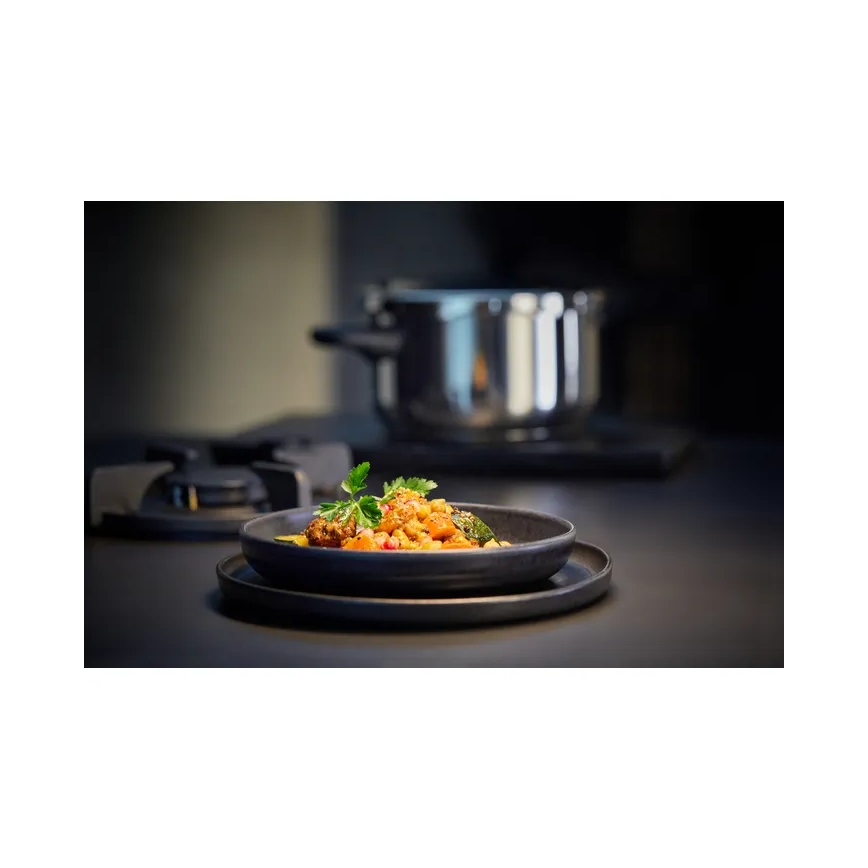 WMF - Garnek ciśnieniowy 4,5 l PERFECT PREMIUM ze stali nierdzewnej