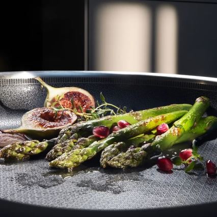 WMF - Patelnia ULTIMATE PROFI RESIST, śr. 28 cm