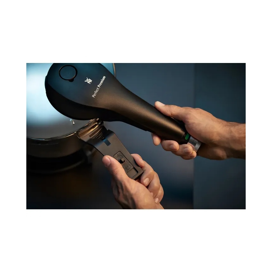 WMF - Zestaw szybkowarów 6,5 l + 3 l PERFECT PREMIUM