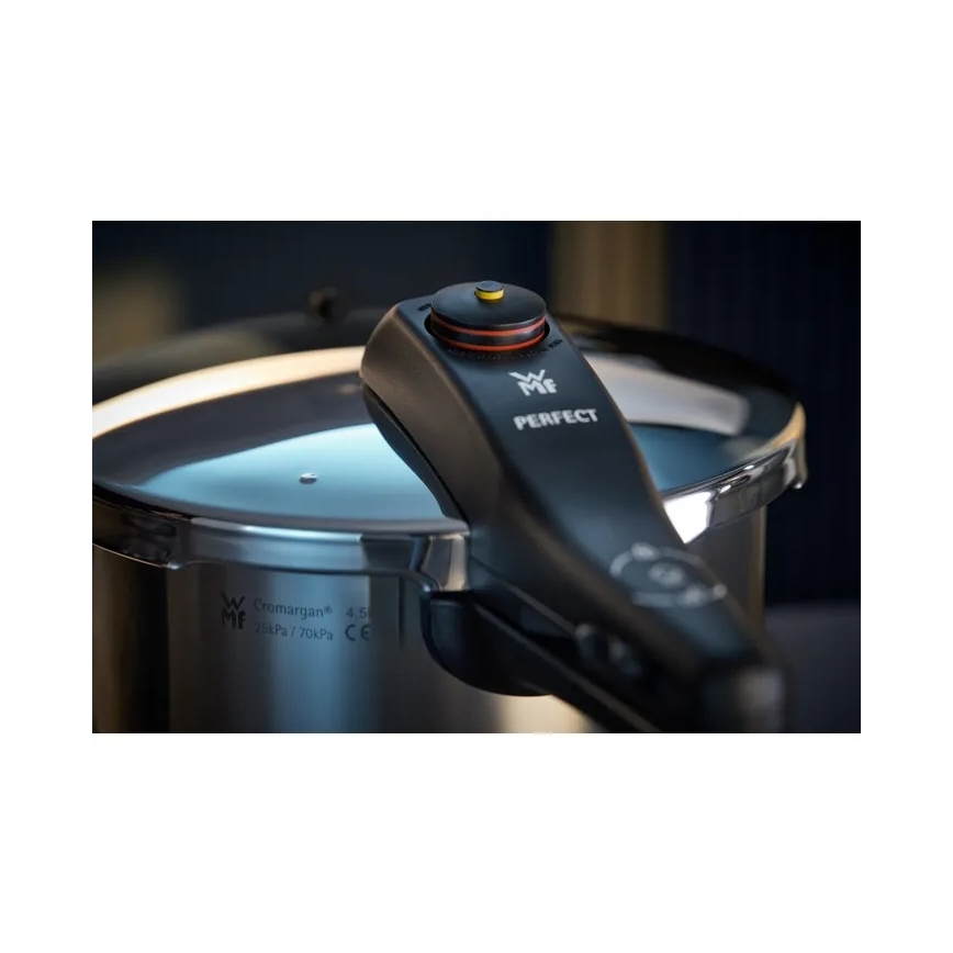 WMF - Zestaw szybkowarów 8,5 l + 4,5 l PERFECT ze stali nierdzewnej