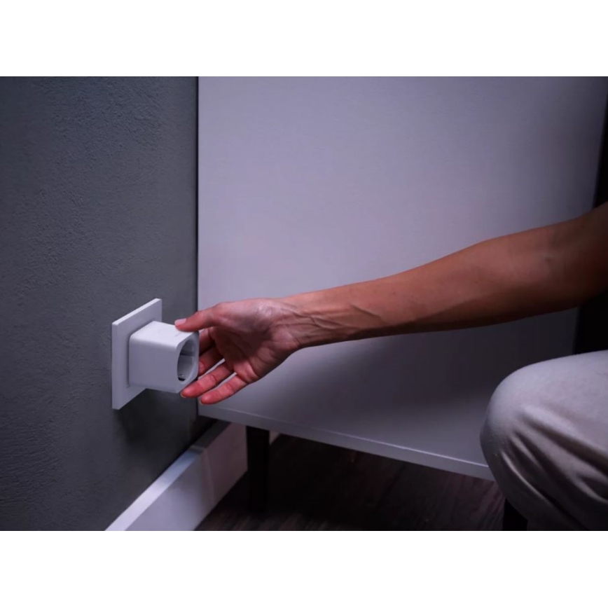 ZESTAW 3x Inteligentne gniazdo Philips Hue Smart plug EU SCHUKO