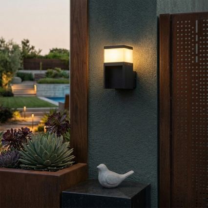 Zewnętrzna lampa ścienna VESPER 1xG9/5W/230V IP44 czarna