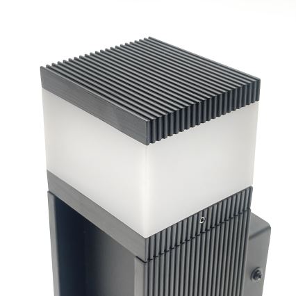 Zewnętrzna lampa ścienna VESPER 1xG9/5W/230V IP44 czarna