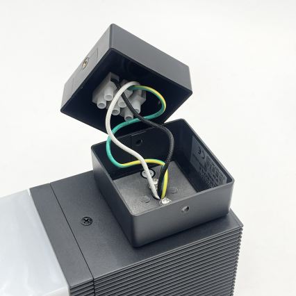 Zewnętrzna lampa ścienna VESPER 1xG9/5W/230V IP44 czarna