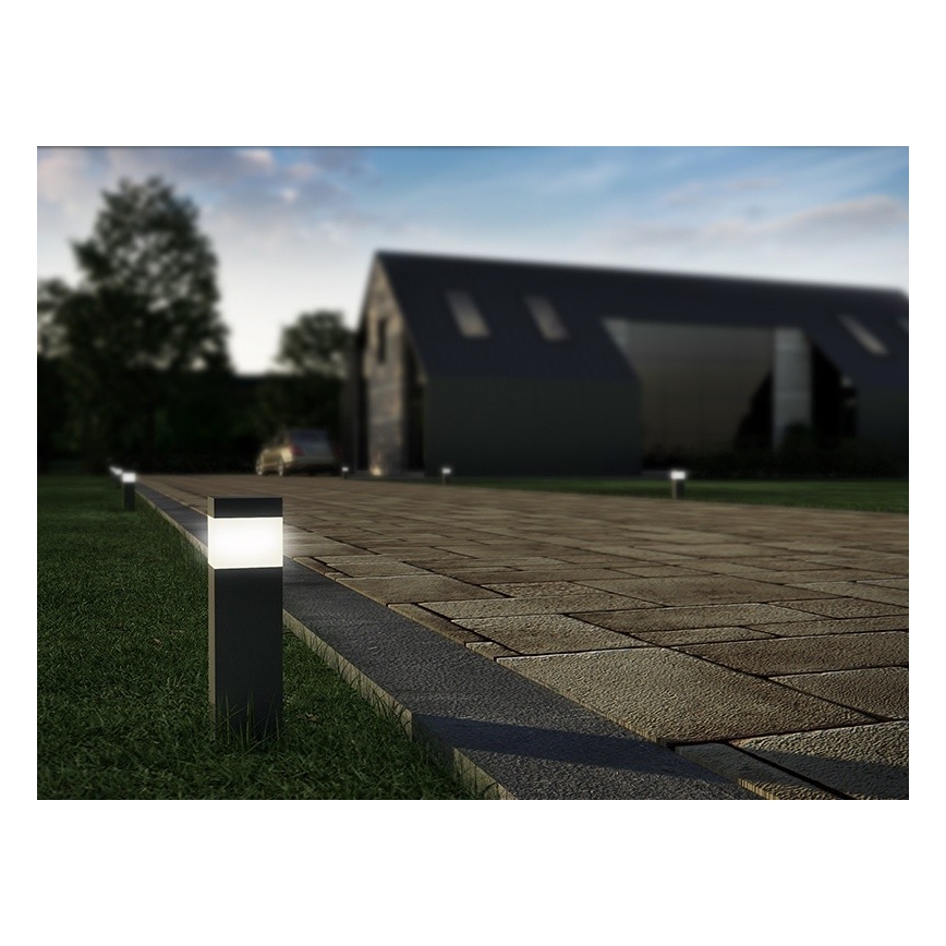 Zewnętrzna lampa z czujnikiem i gniazdem GARD 1xE14/60W/230V IP44