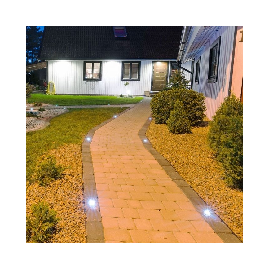 Zewnętrzna oprawa najazdowa 1xGU10/35W/230V IP67