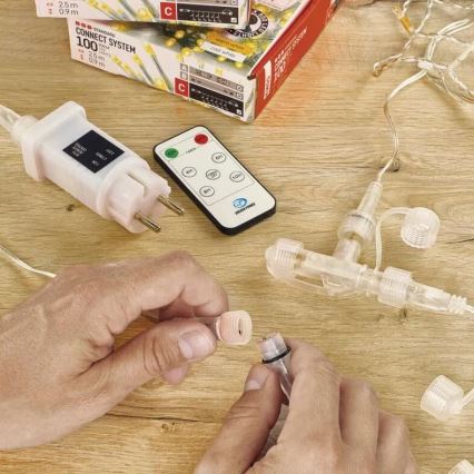 Zewnętrzny kabel rozgałęziający do łączonych łańcuchów świetlnych, 0,5 m, IP44