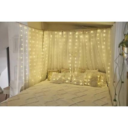 Zewnętrzny łańcuch świetlny LED, 300 diod / 8 funkcji, 5,9 m, IP44, ciepła biel